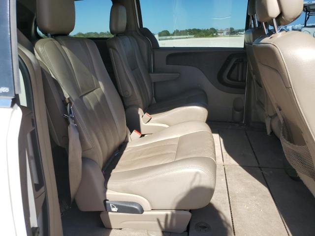Photo 11 from auction – 2012 CHRYSLER TOWN & COU with VIN 2C4RC1BG4CR185792