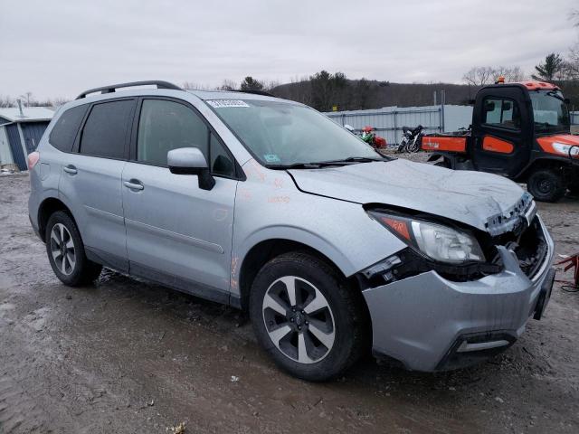 Photo 4 from auction – 2017 SUBARU FORESTER 2 with VIN JF2SJAGC7HH595150