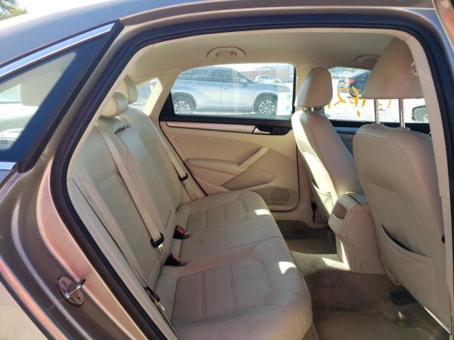 Photo 10 from auction – 2015 VOLKSWAGEN PASSAT S with VIN 1VWAT7A36FC089400
