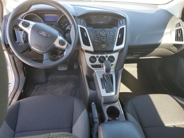 Zdjęcie 8 z aukcji – 2014 FORD FOCUS SE z VIN 1FADP3K27EL417625