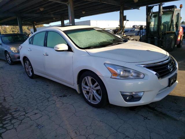 Photo 4 from auction – 2013 NISSAN ALTIMA 3.5 with VIN 1N4BL3AP7DC236622