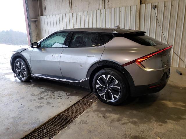 Photo 2 from auction – 2022 KIA EV6 LIGHT with VIN KNDC34LA8N5058559