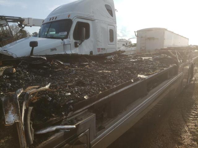 Photo 10 from auction – 2006 FREIGHTLINER CHASSIS X with VIN 4UZAB2DC06CW58368
