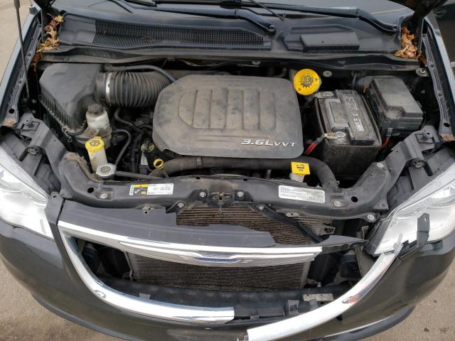 Photo 12 from auction – 2016 CHRYSLER TOWN & COU with VIN 2C4RC1BG3GR112399