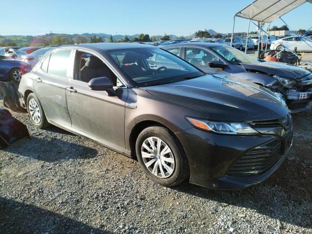Photo 4 from auction – 2020 TOYOTA CAMRY LE with VIN 4T1C31AKXLU010683