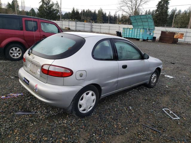 Photo 3 from auction – 2000 DAEWOO LANOS S with VIN KLATA2267YB557907