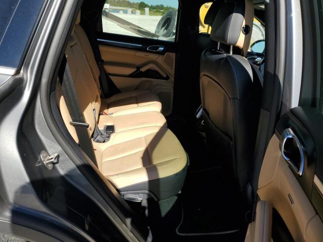 Photo 10 from auction – 2014 PORSCHE CAYENNE with VIN WP1AA2A27ELA97179