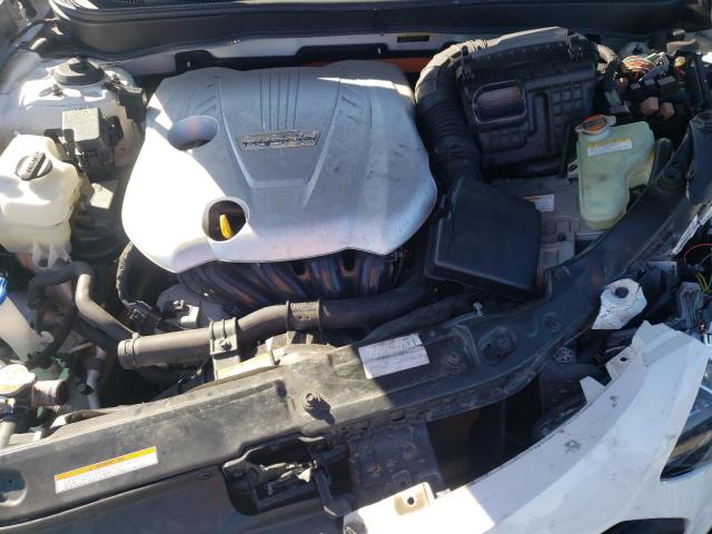 Photo 11 from auction – 2011 HYUNDAI SONATA HYB with VIN KMHEC4A46BA004505