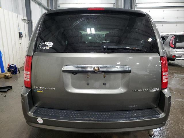 Photo 6 from auction – 2010 CHRYSLER TOWN & COU with VIN 2A4RR4DE7AR346929