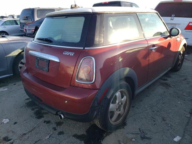 Photo 3 from auction – 2007 MINI COOPER with VIN WMWMF335X7TT56051
