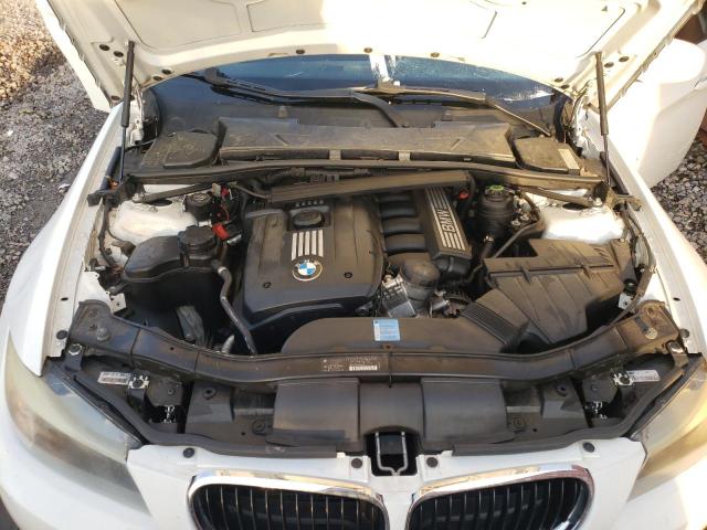 Photo 11 from auction – 2009 BMW 328 I with VIN WBAPH735X9A175304
