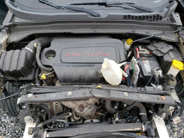 Photo 11 from auction – 2015 JEEP RENEGADE L with VIN ZACCJBDT3FPB48656