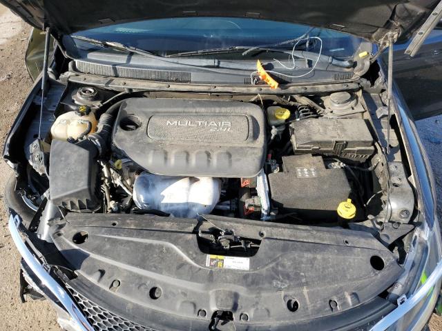 Photo 11 from auction – 2017 CHRYSLER 200 LIMITE with VIN 1C3CCCABXHN504869