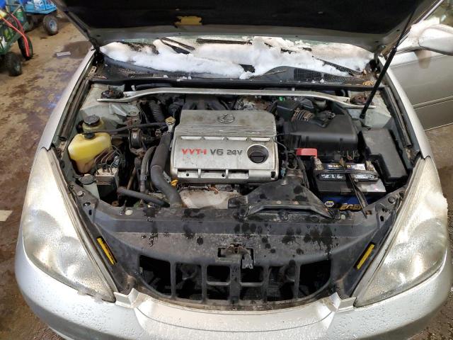 Photo 11 from auction – 2002 LEXUS ES 300 with VIN JTHBF30G825013380