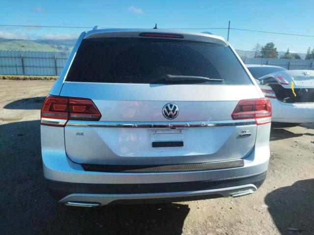 Photo 6 from auction – 2018 VOLKSWAGEN ATLAS SE with VIN 1V2KR2CA3JC505852