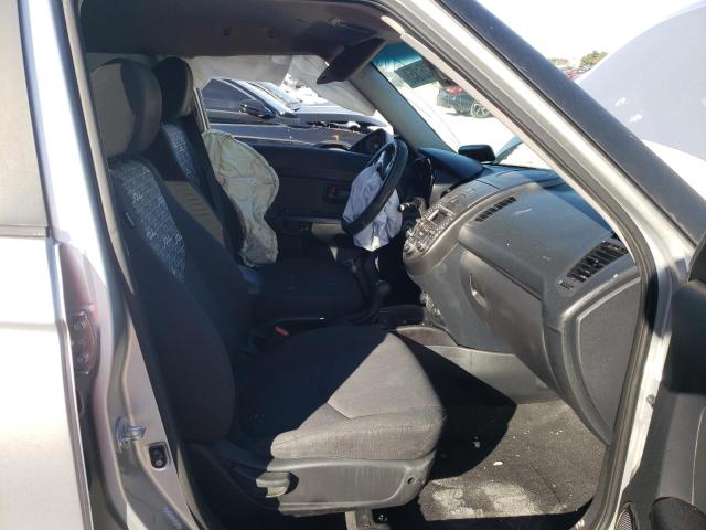 Photo 7 from auction – 2011 KIA SOUL with VIN KNDJT2A20B7272811