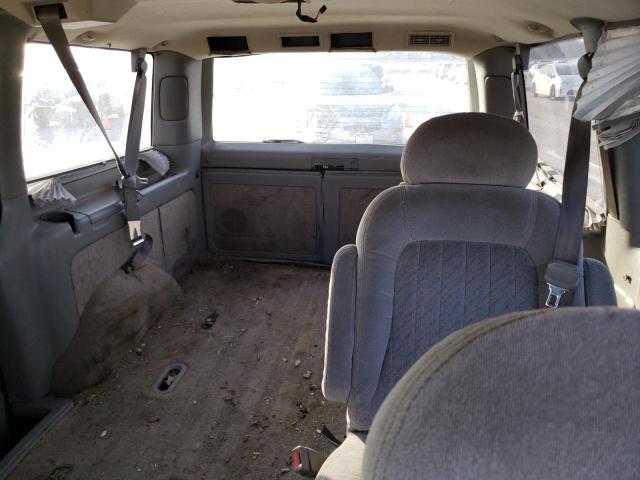 Photo 10 from auction – 2002 CHEVROLET ASTRO with VIN 1GNDM19X72B122462
