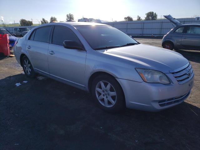 Photo 4 from auction – 2005 TOYOTA AVALON with VIN 4T1BK36B35U038105