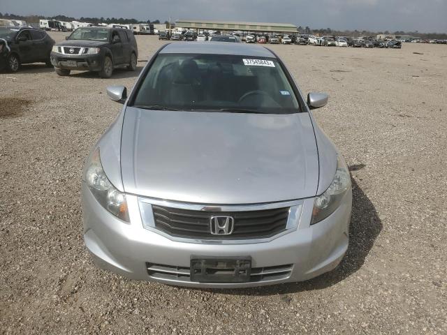 Photo 5 from auction – 2010 HONDA ACCORD LX with VIN 1HGCP2F32AA108977