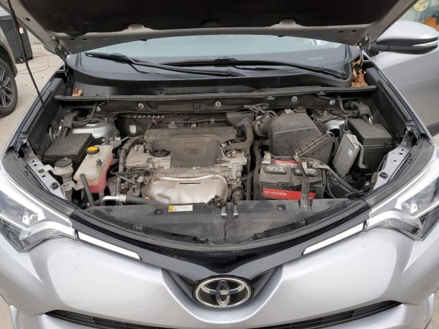 Photo 11 from auction – 2017 TOYOTA RAV4 LIMIT with VIN 2T3DFREV9HW658979