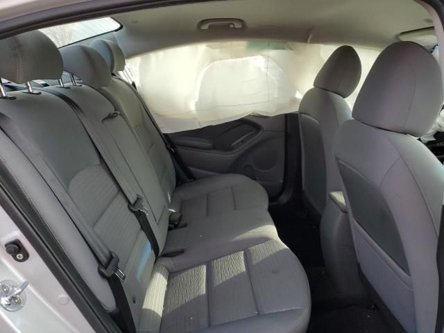 Photo 10 from auction – 2017 KIA FORTE LX with VIN 3KPFL4A74HE085643