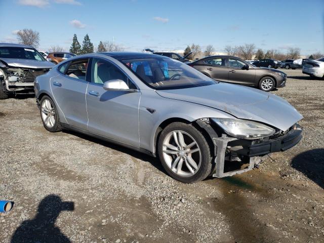 Photo 4 from auction – 2012 TESLA MODEL S with VIN 5YJSA1DP2CFS00760