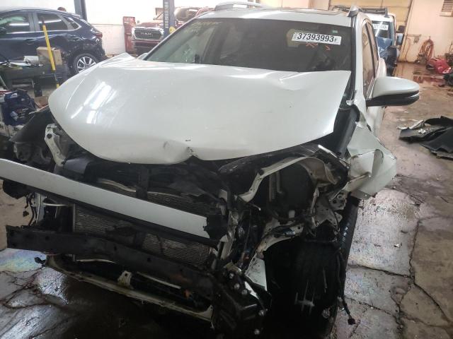 Photo 5 from auction – 2016 TOYOTA RAV4 LIMIT with VIN 2T3DFREV7GW478673
