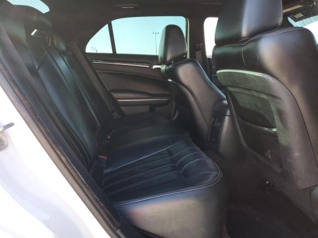 Photo 10 from auction – 2018 CHRYSLER 300 S with VIN 2C3CCABTXJH142908