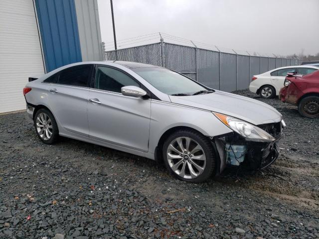 Photo 4 from auction – 2012 HYUNDAI SONATA SE with VIN 5NPEC4AB9CH474587