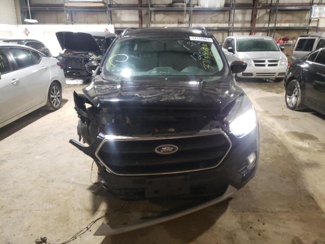 Photo 5 from auction – 2017 FORD ESCAPE SE with VIN 1FMCU0GD6HUA11269