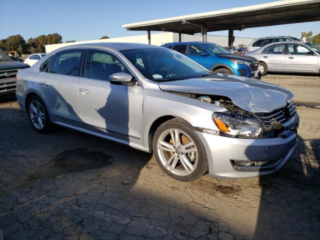 Photo 4 from auction – 2015 VOLKSWAGEN PASSAT SE with VIN 1VWBT7A37FC066826