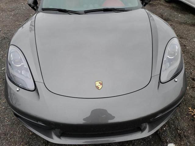 Photo 11 from auction – 2017 PORSCHE BOXSTER with VIN WP0CA2A85HS220552