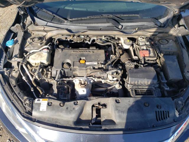 Photo 11 from auction – 2017 HONDA CIVIC LX with VIN 2HGFC2F52HH537896