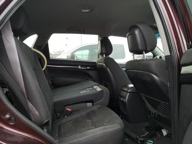 Photo 11 from auction – 2015 KIA SORENTO LX with VIN 5XYKTDA79FG583769