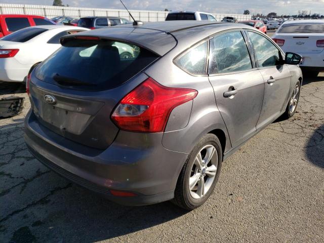 Photo 3 from auction – 2014 FORD FOCUS SE with VIN 1FADP3K23EL111733