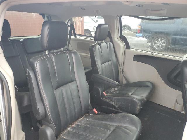Photo 11 from auction – 2013 CHRYSLER TOWN & COU with VIN 2C4RC1BG1DR820923