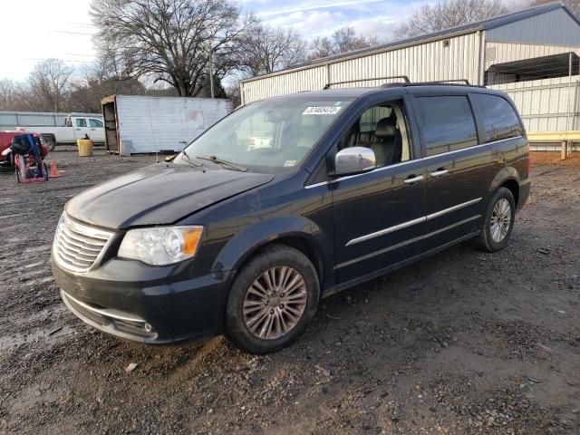 CHRYSLER TOWN AND C 2011 with VIN 2A4RR8DG4BR716678 - Photo from auction