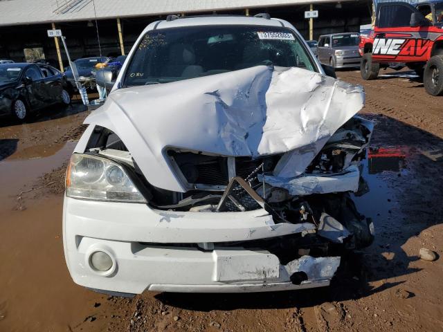Photo 5 from auction – 2005 KIA SORENTO EX with VIN KNDJD733955455592