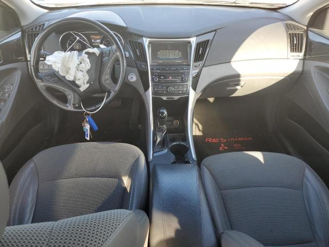 Photo 8 from auction – 2014 HYUNDAI SONATA SE with VIN 5NPEC4AC8EH901687
