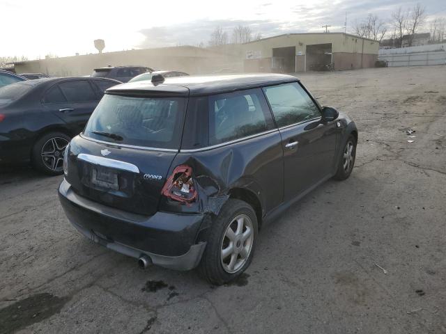 Photo 3 from auction – 2008 MINI COOPER with VIN WMWMF33518TU67895