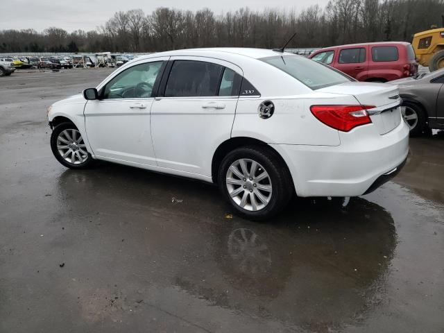 Photo 2 from auction – 2013 CHRYSLER 200 TOURIN with VIN 1C3CCBBBXDN765700