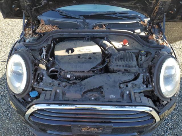 Photo 11 from auction – 2017 MINI COOPER with VIN WMWXP5C3XH2F61822