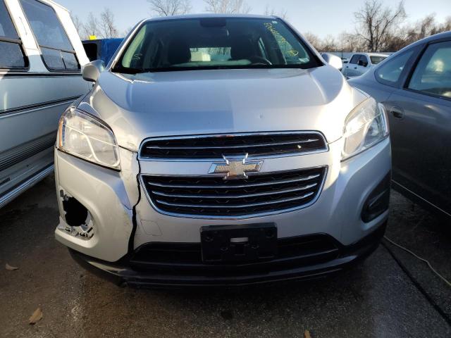 Photo 5 from auction – 2015 CHEVROLET TRAX LS with VIN KL7CJKSB6FB114762