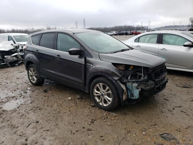 Photo 4 from auction – 2017 FORD ESCAPE SE with VIN 1FMCU0G99HUB04363