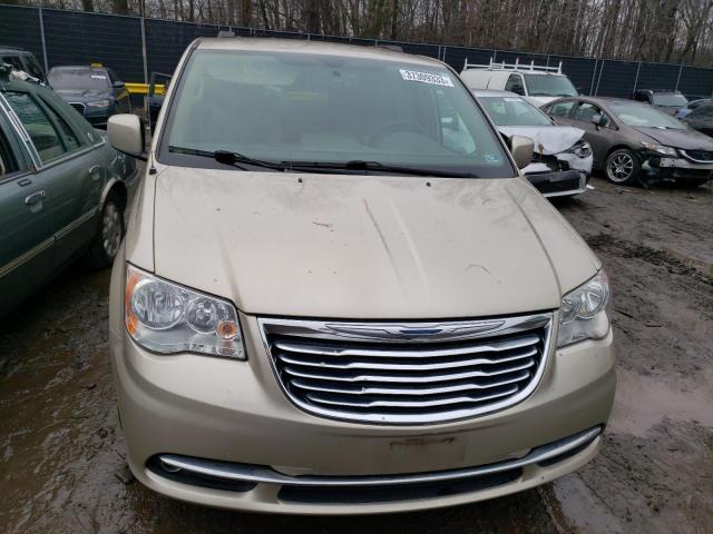 Photo 5 from auction – 2016 CHRYSLER TOWN & COU with VIN 2C4RC1BG8GR206990