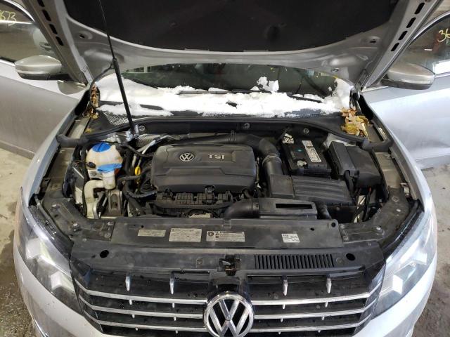 Photo 11 from auction – 2014 VOLKSWAGEN PASSAT SEL with VIN 1VWCT7A37EC014552