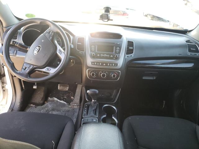 Photo 8 from auction – 2014 KIA SORENTO LX with VIN 5XYKT3A63EG429137