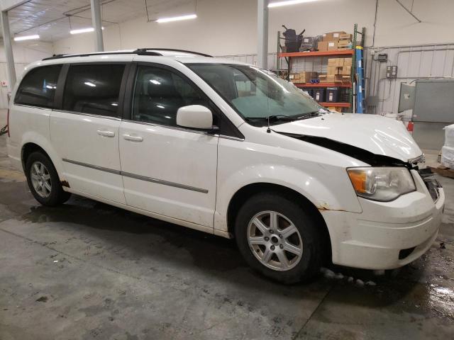 Photo 4 from auction – 2010 CHRYSLER TOWN & COU with VIN 2A4RR5D16AR421235