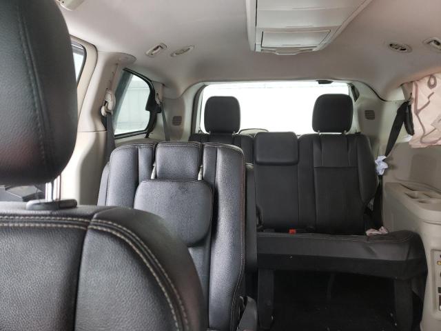 Photo 10 from auction – 2016 CHRYSLER TOWN & COU with VIN 2C4RC1BG6GR187727