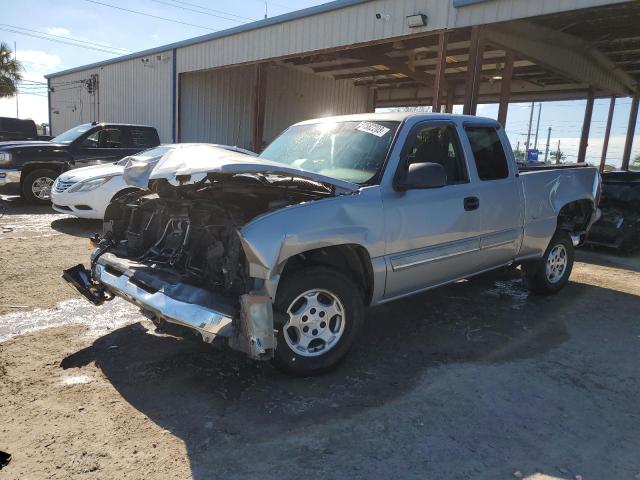 CHEVROLET SILVERADO 2004 with VIN 2GCEC19T041218112 - Photo from auction